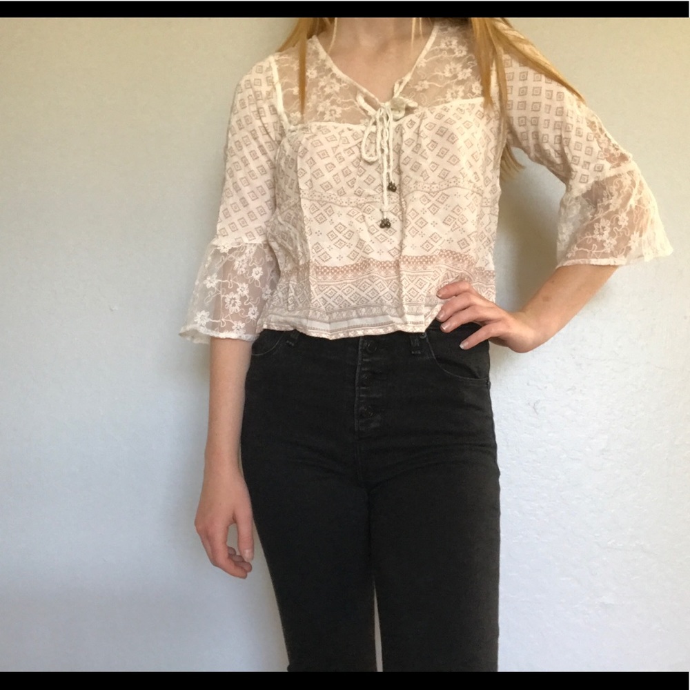 Cute white Lacey top